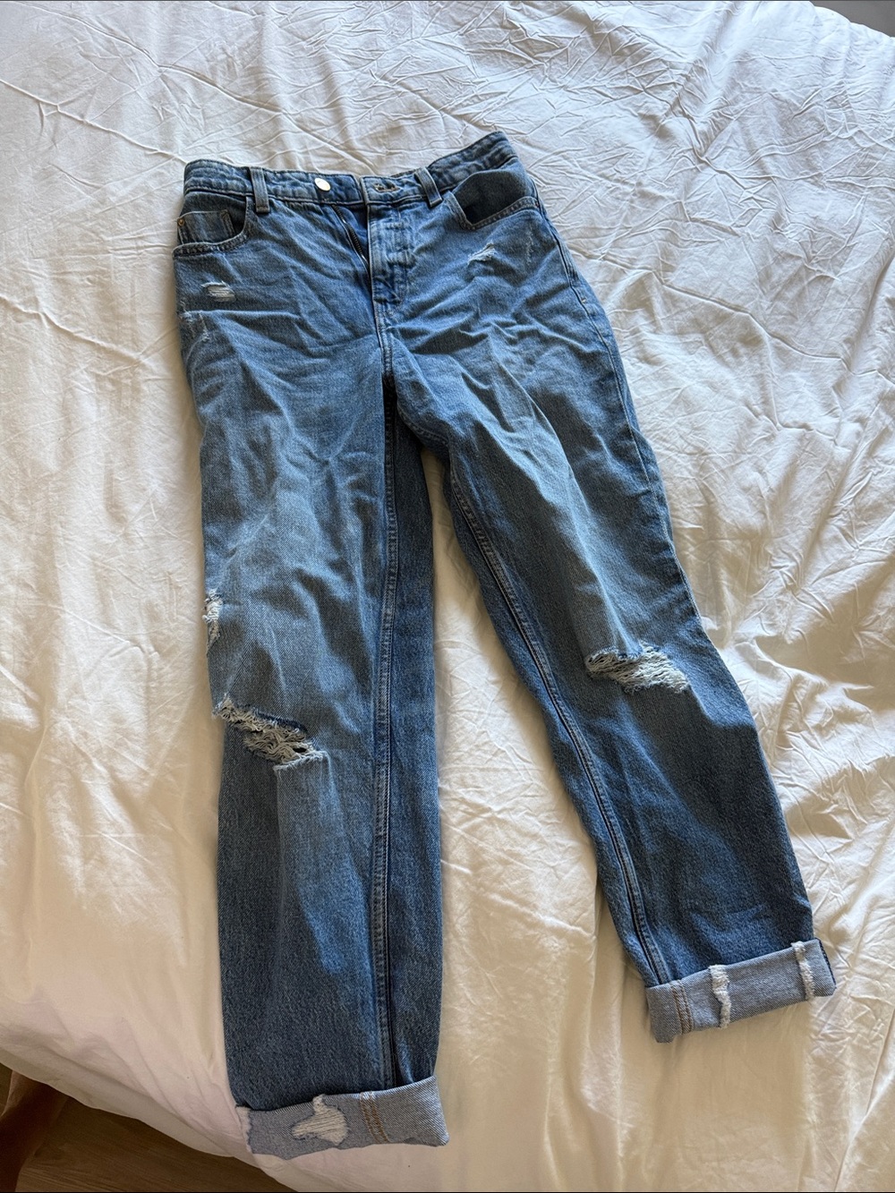 Zara Distressed Boyfriend Jeans in Medium Blue